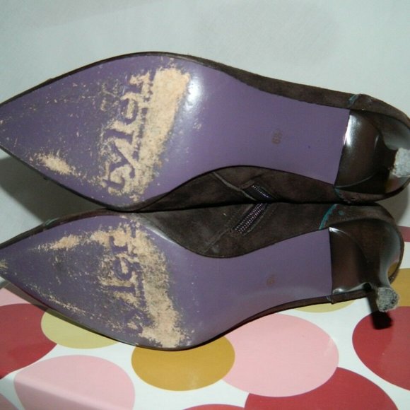 Richard Tyler Brown Suede Ankle Boots with Teal Detail, US Sz. 6 1/2 w/box - Picture 9 of 12